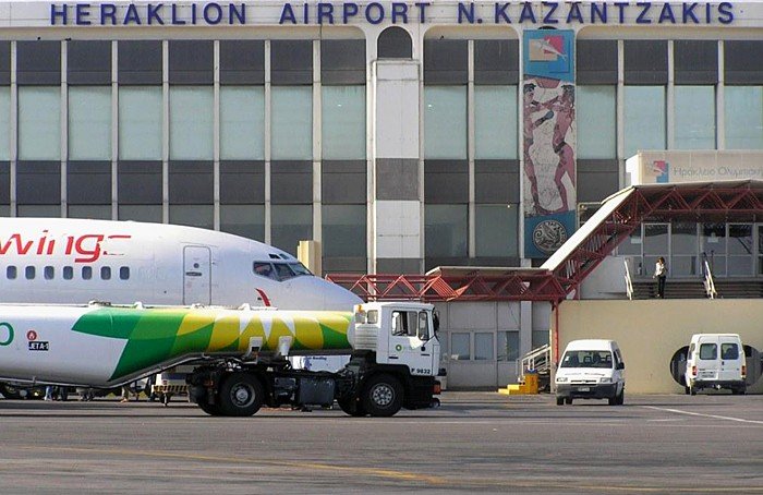 Туроператоры отменили авиарейсы Барнаул - Ираклион из-за низкого спроса