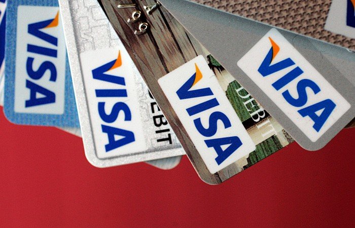 Банки смогут выпускать карты Visa, даже если платёжная система прекратит работу в России
