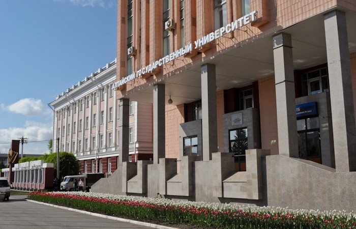 Два барнаульских университета попали в топ-100 лучших вузов России