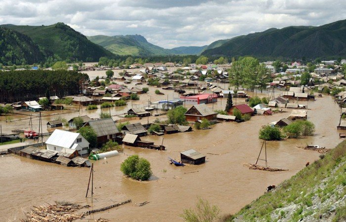Ликвидация последствий наводнения в Алтайском крае должна завершиться к 1 июля