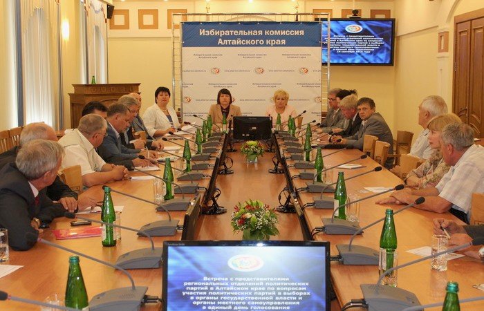 Член ЦИК РФ Майя Гришина: «Никто не говорил, что будет легко со сбором подписей муниципальных депутатов»