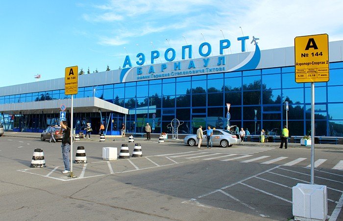 Барнаульский аэропорт хочет запустить рейсы в Крым и Санкт-Петербург