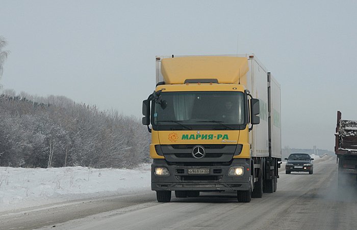 Чиновники попросили грузоперевозчиков Алтайского края поберечь дороги