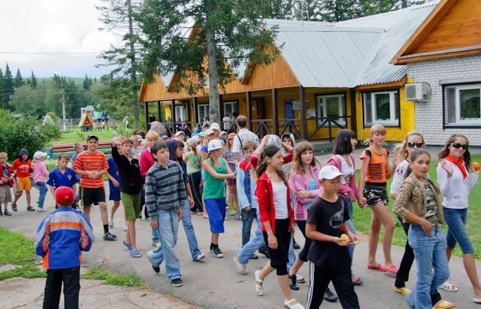 «Алтай-Кокс» потратил почти 7 миллионов рублей на оздоровление детей