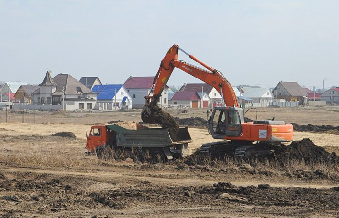 В Барнауле выставили на аукцион землю для строительства бизнес-центра, АЗС и завода