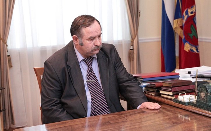 Главу администрации Новичихинского района осудили за незаконную продажу леса