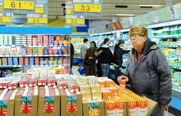 Крупнейшие российские ритейлеры анонсировали рост цен на продукты питания до 30%