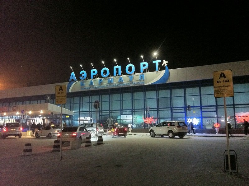 Барнаульский аэропорт будет собирать больше денег с авиакомпаний