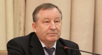 Александр Карлин примет участие в правительственном совещании по реализации антикризисного плана