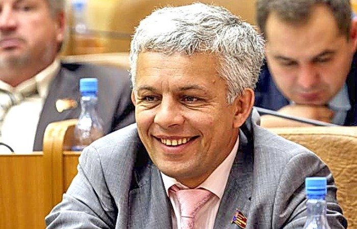 Депутат АКЗС возглавил дорожное хозяйство Омской области