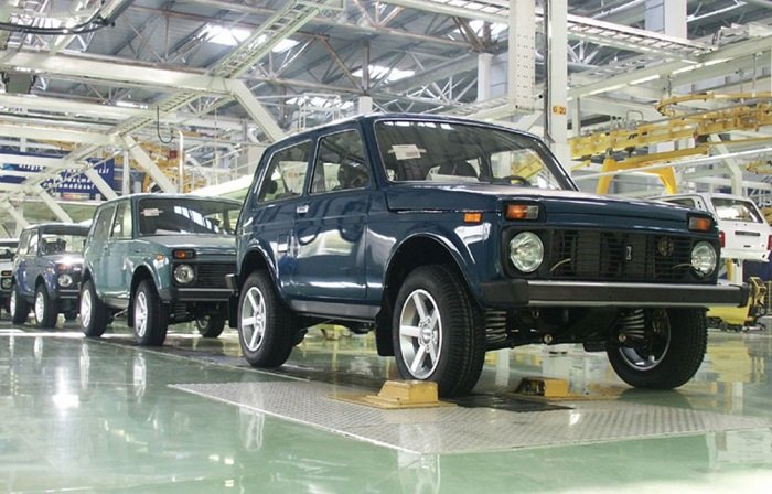 Казахстанский автохолдинг начнет поставлять «Нивы» в Барнаул летом