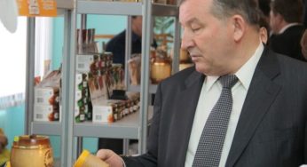 На выставке «Интурмаркет-2015» в Москве продавали подделку под алтайский мёд