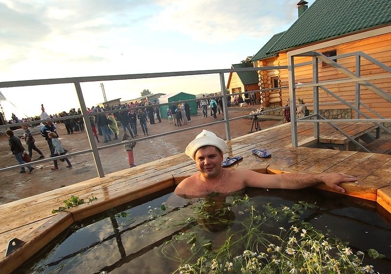 «Сандуновские бани» запустили комплекс в Новотырышкино и готовятся открыть баню в Белокурихе