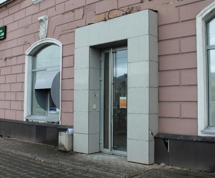 В Барнауле закрылся один из операционных офисов МДМ-банка