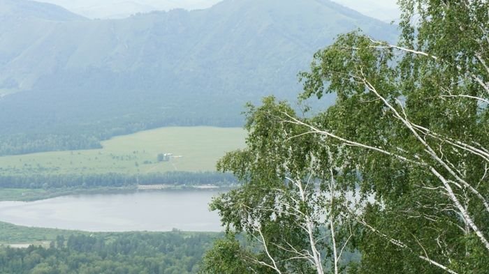 Озеро Манжерок стало собственностью Российской Федерации