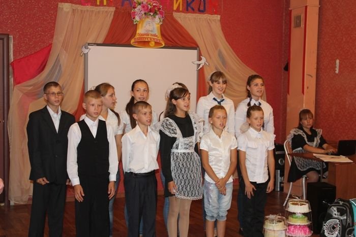 Алтай-Кокс поздравил воспитанников детского дома с Днем знаний