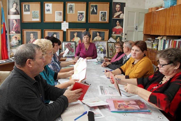 Ветераны Алтай-Кокса подводят итоги месячника пожилого человека