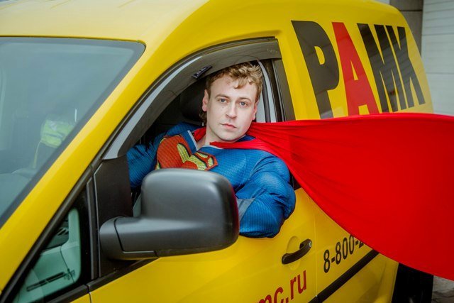 Барнаульским авто-леди придут на помощь супермены