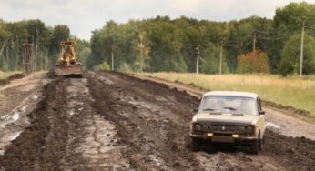 Алтайский край получит на ремонт сельских дорог 196 миллионов рублей