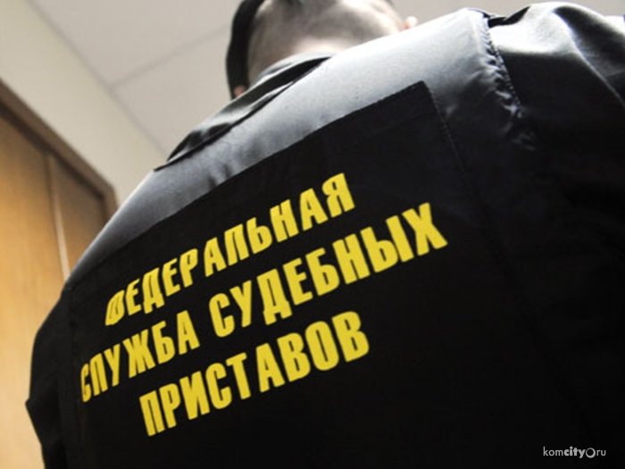 Зарплатный счет жителя Москвы заблокировали из-за долгов однофамильца в Барнауле