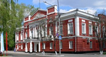 Мэр новый, но мэрия старая: кого выводит из-под камнепада вице-мэр Алексеенко?