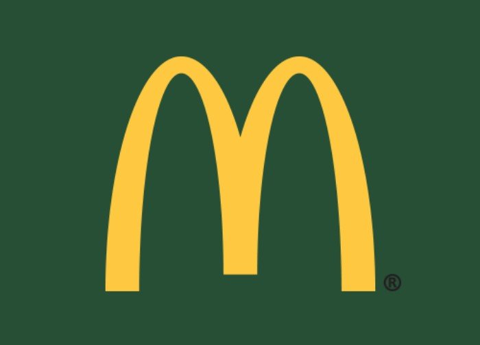 McDonald’s требуются работники бригады подготовки и открытия ресторана в Барнауле