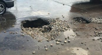 Еще один случай обрушения асфальта в Барнауле