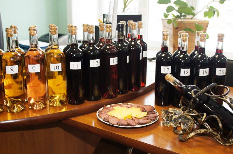 Вино из голубики и клубники с имбирем- бийский институт удивил виноделов Крыма