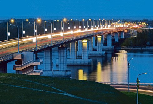 Новый мост осветят за 20 млн рублей