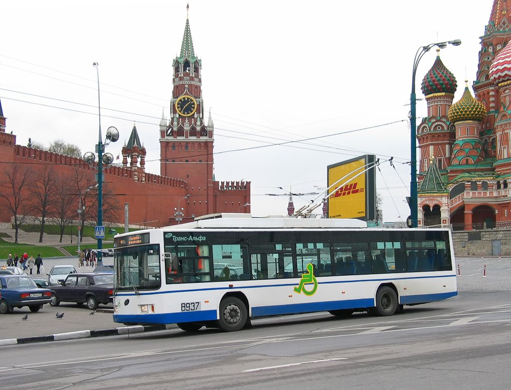 Москва «зажилила» троллейбусы: столичный транспорт не пополнит барнаульский электропарк
