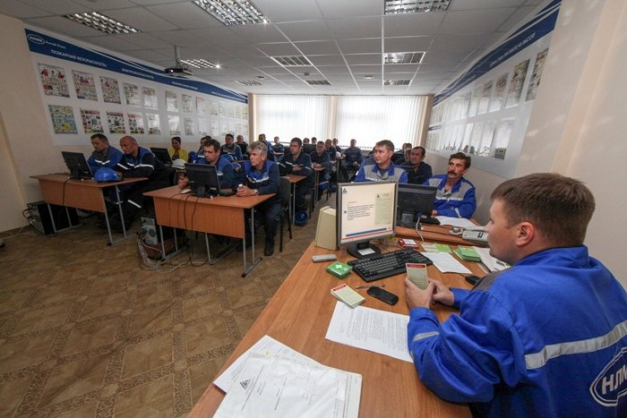 Алтай-Кокс обучает сотрудников безопасному поведению на производстве