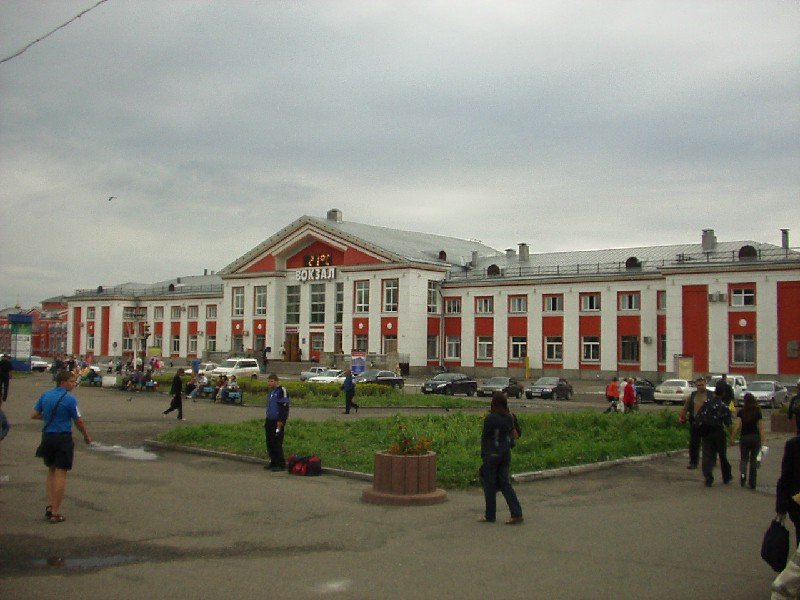 В Барнауле мэрия возьмется за благоустройство привокзальной площади