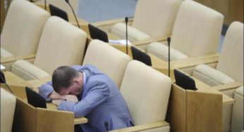 Двухчасовой перерыв на обед хотят ввести в стране депутаты Госдумы