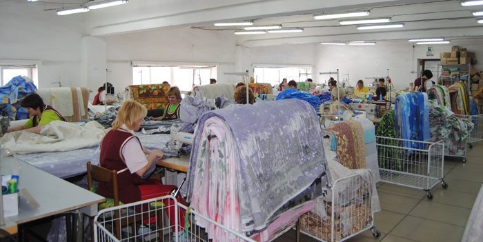 Новоалтайское предприятие запустит производство по обработке шерсти и дизайну тканей