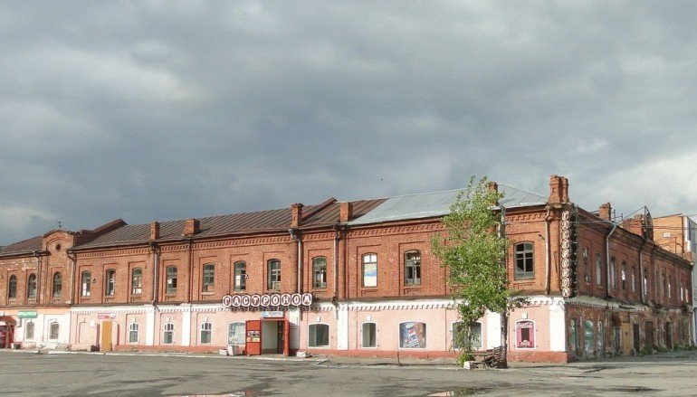 Исторический универмаг попробуют повторно продать в Барнауле