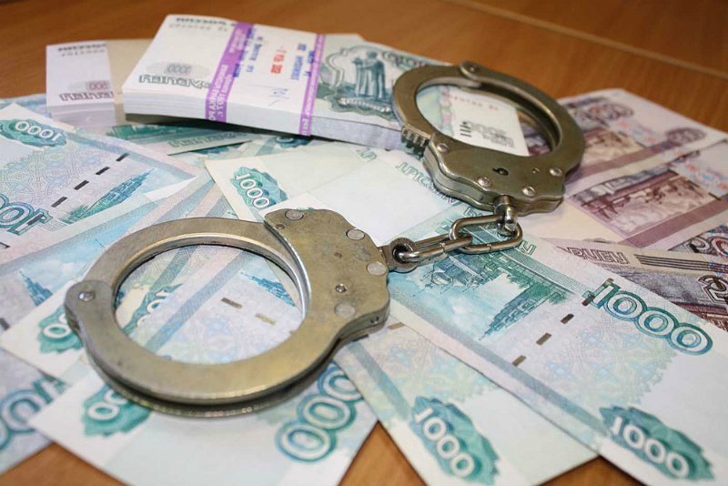 Алтайского железнодорожника подозревают в получении взятки в размере почти 2 млн рублей