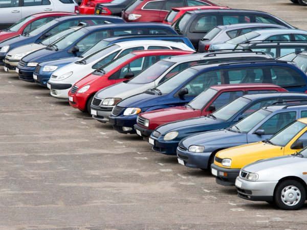 Рынок новых авто на Алтае упал, несмотря на общероссийский рост
