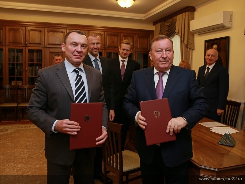 СГК и Правительство Алтайского края подписали соглашение о социально-экономическом сотрудничестве