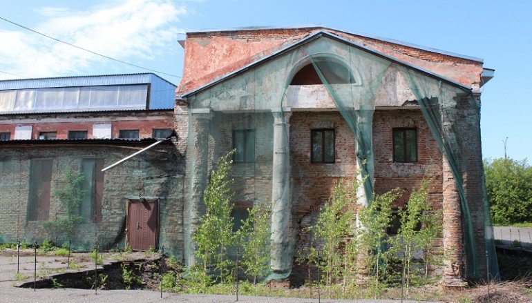 Министра культуры РФ просят не допустить строительства гипермаркета на площадке сереброплавильного завода в Барнауле