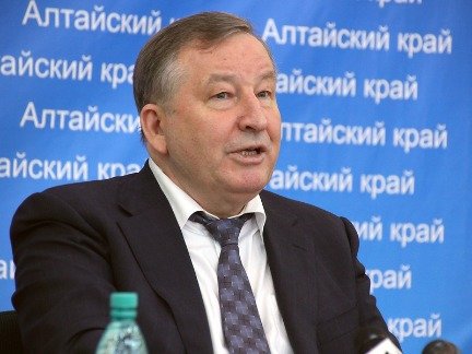 Губернатор Алтайского края оценил прибыльность кластера аграрного машиностроения на Алтае