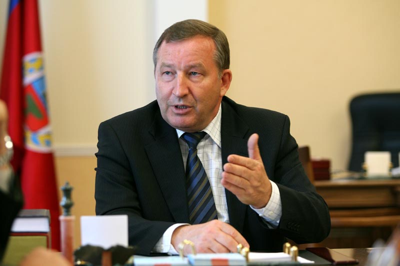 Александр Карлин укрепил положение в рейтинге глав российских регионов