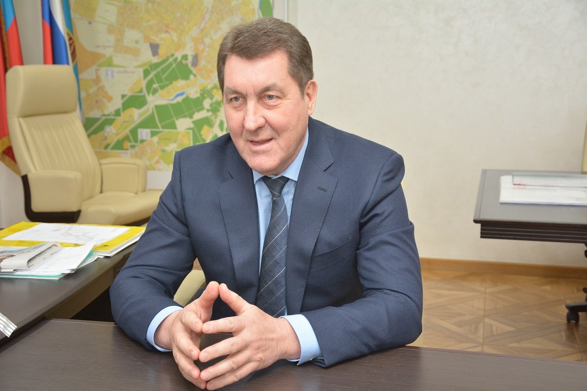 В рейтинге "Медиалогии" барнаульский мэр Сергей Дугин стал четвертым