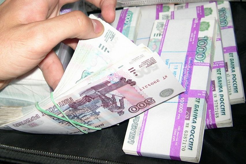 Два алтайских предприятия накопили более 1,6 млн рублей долгов по зарплате