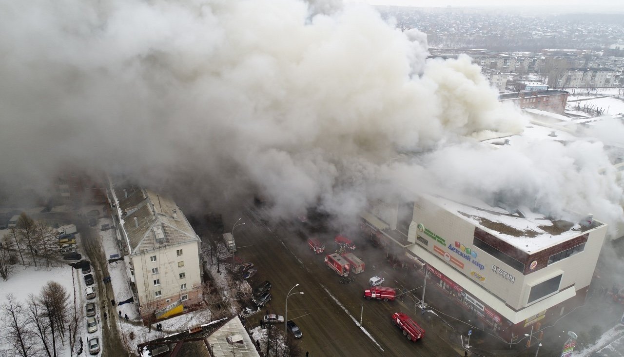 Торговые центры Алтая подвергнут проверкам после пожара в Кемерово