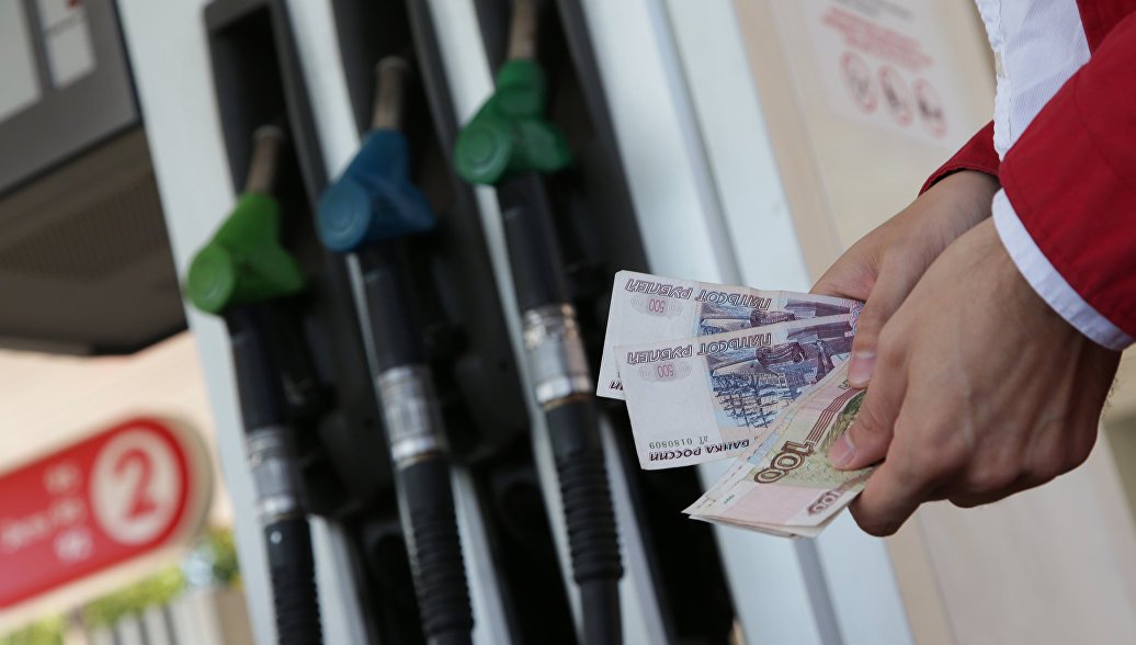 Эксперты не видят поводов для остановки роста цен на бензин на Алтае