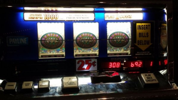В Барнауле нашли игровые автоматы, замаскированные под платежные терминалы
