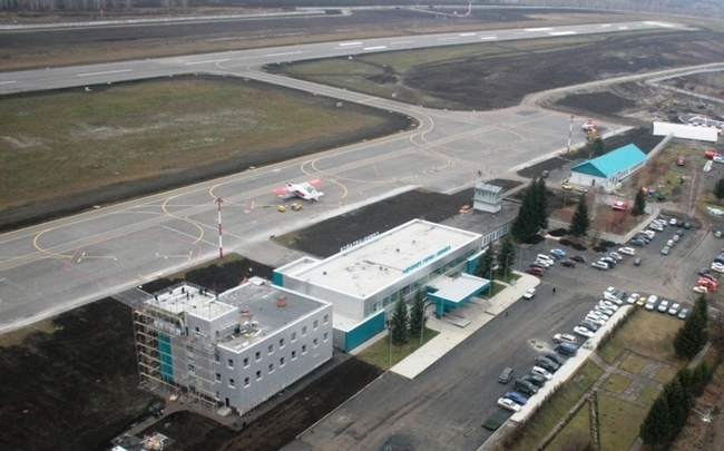 Реконструкция аэропорта Горно-Алтайска завершится к концу 2021 года