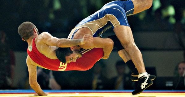 В Новосибирске пройдет предолимпийский чемпионат России по спортивной борьбе