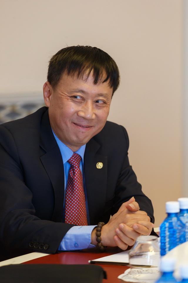Мэр Новосибирска Анатолий Локоть встретится с делегацией Вьетнама