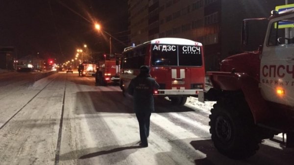 В Барнауле горела 18-этажка с газовой котельной. Эвакуировали больше 70 человек